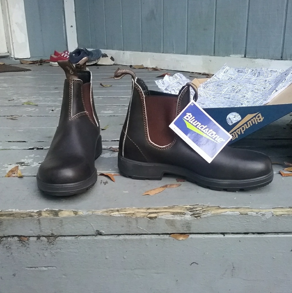 Blundstone work/hiking/outdoor boots